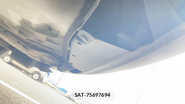 Toyota HARRIER HYBRID 2014-11 8873411-3