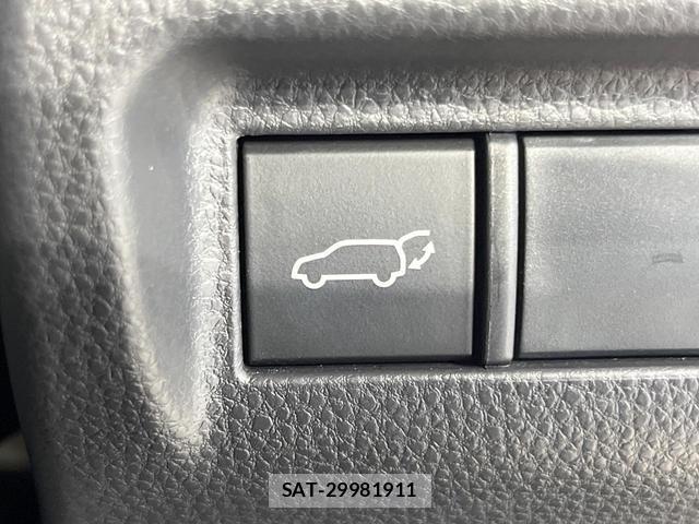 Toyota HARRIER HYBRID 2023-12 8873620-2