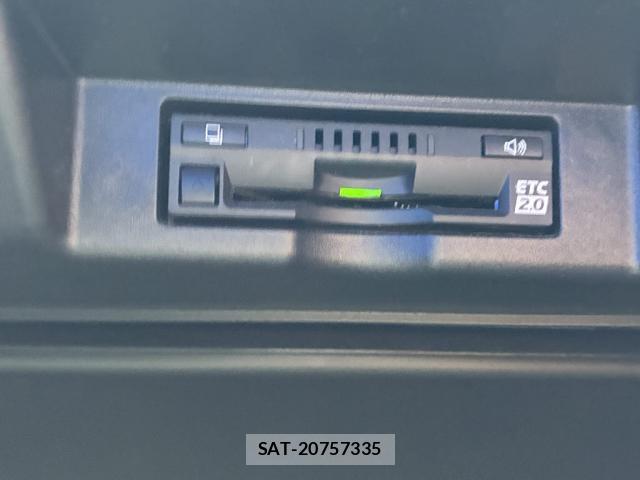 Toyota HARRIER HYBRID 2017-10 8873766-15