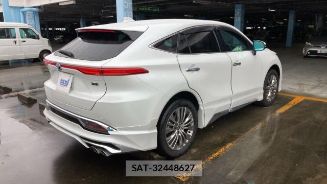 Toyota HARRIER HYBRID 2023-12 8874440-13