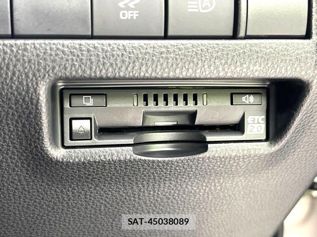Toyota HARRIER HYBRID 2021-05 8875190-6