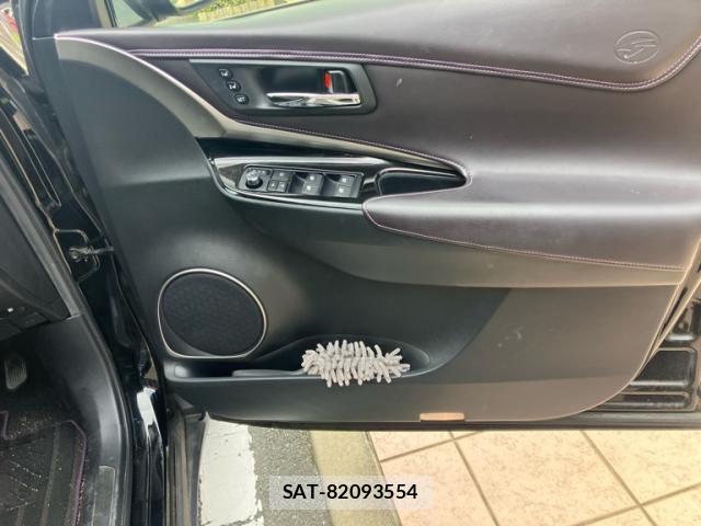 Toyota HARRIER 2015-09 8872760-9