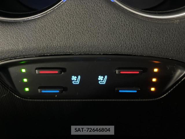 Toyota HARRIER 2020-06 8873068-5