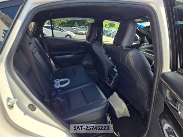 Toyota HARRIER 2017-09 8873079-11