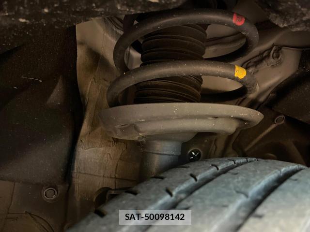 Toyota HARRIER 2021-08 8873503-19