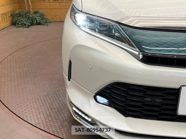 Toyota HARRIER 2017-08 8873507-11