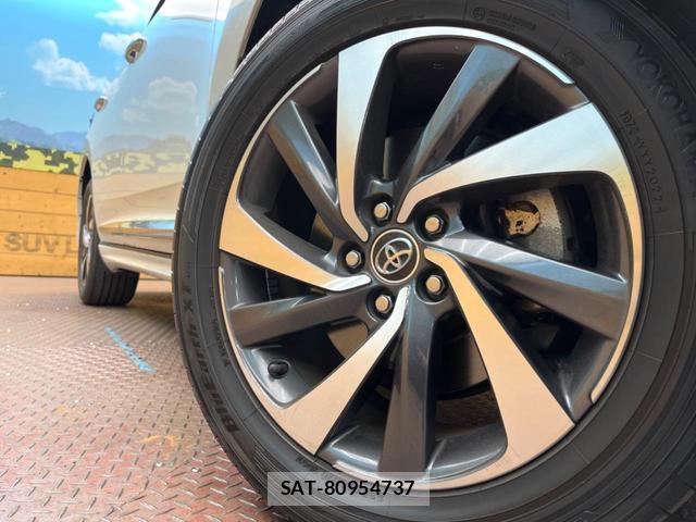 Toyota HARRIER 2017-08 8873507-12