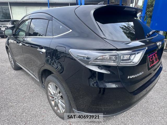 Toyota HARRIER 2016-10 8873974-6