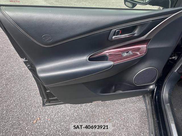 Toyota HARRIER 2016-10 8873974-8
