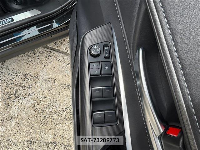Toyota HARRIER 2021-05 8874098-19