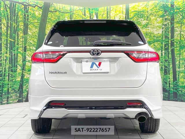 Toyota HARRIER 2017-10 8874370-14