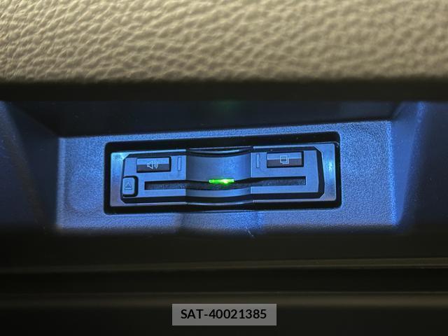 Toyota HARRIER 2015-03 8874598-4