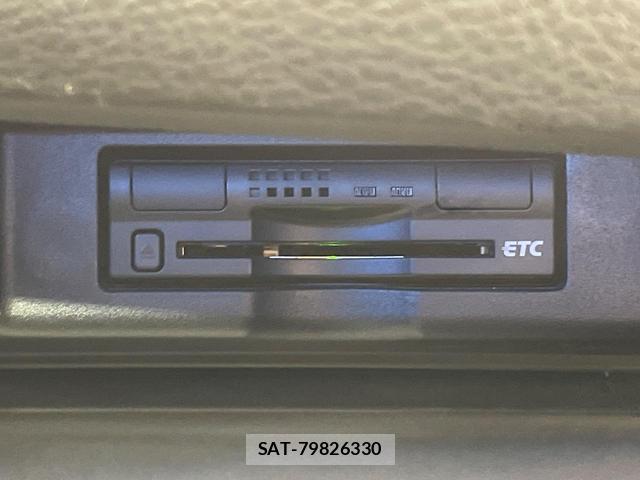 Toyota HARRIER 2015-04 8874688-4