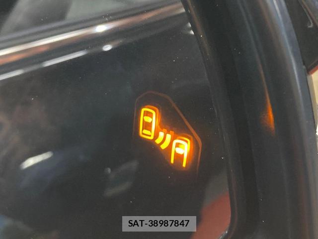 Toyota HARRIER 2024-09 8874706-4