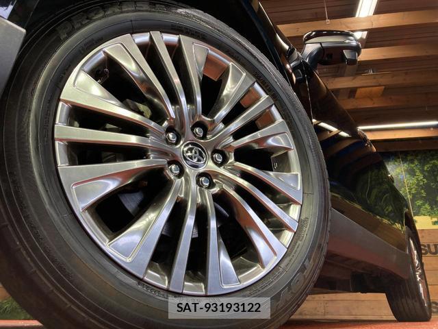 Toyota HARRIER 2021-06 8874718-12