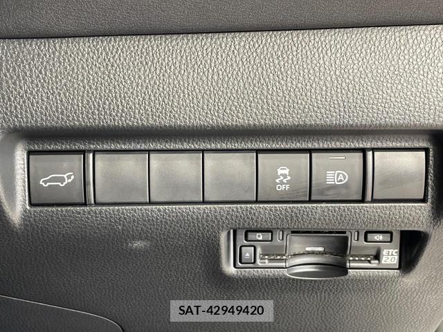 Toyota HARRIER 2024-03 8875062-5
