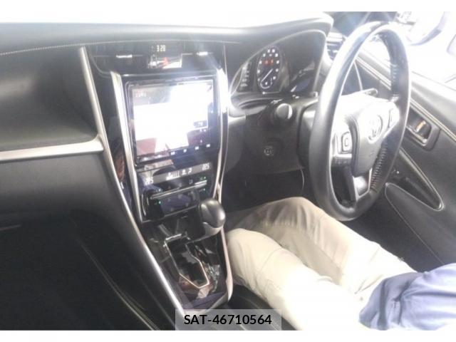 Toyota HARRIER 2019-12 8875284-2
