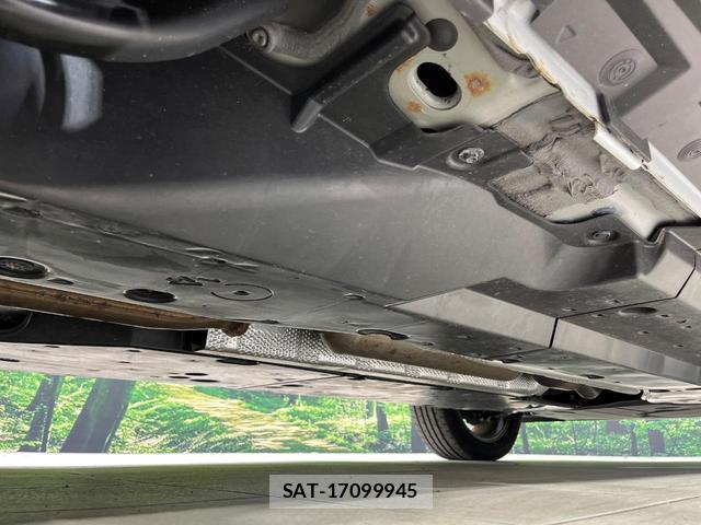 Toyota HARRIER 2022-12 8875822-18