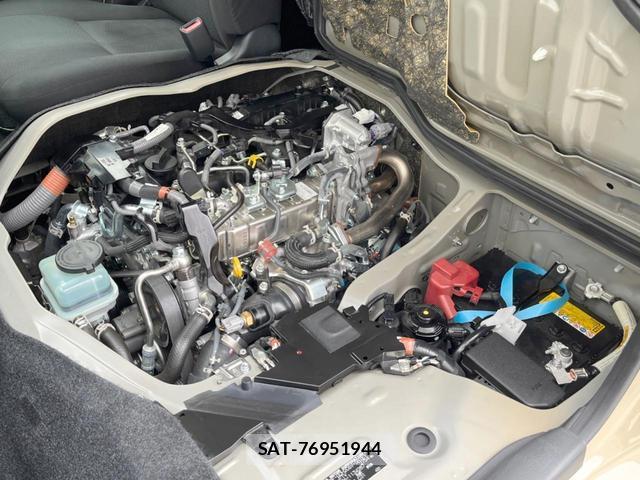 Toyota HIACE VAN 2025-12 8872634-17