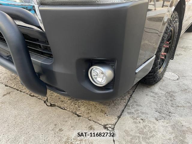 Toyota HIACE VAN 2015-12 8872691-14