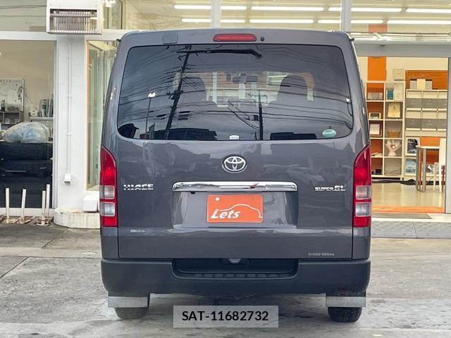 Toyota HIACE VAN 2015-12 8872691-2