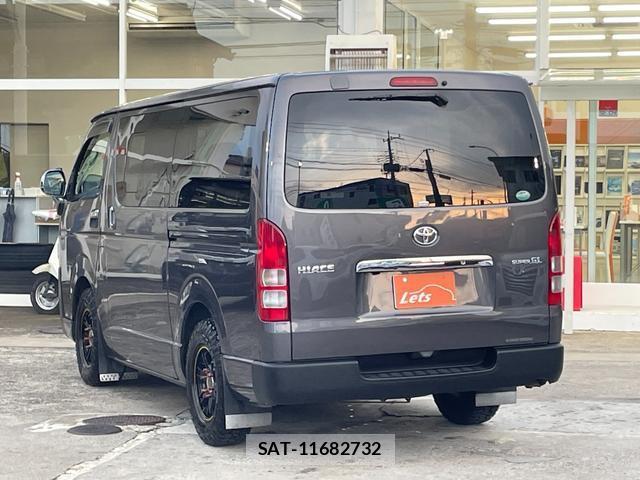 Toyota HIACE VAN 2015-12 8872691-8