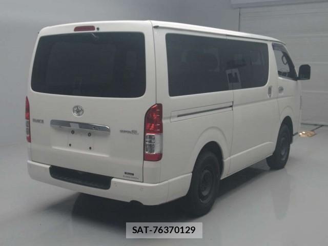 Toyota HIACE VAN 2021-07 8872808-1