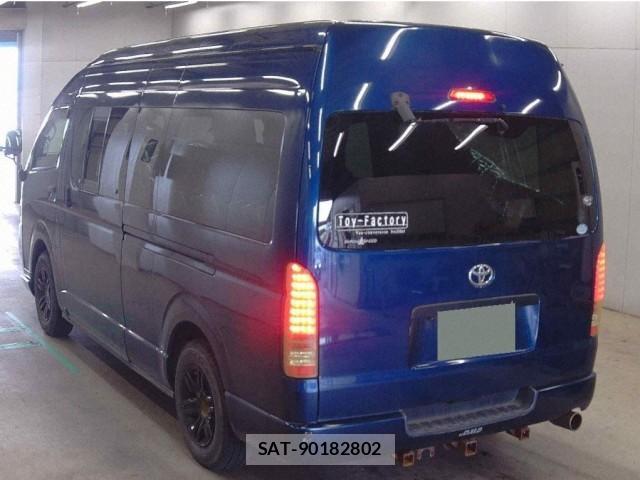 Toyota HIACE VAN 2007-12 8872817-1