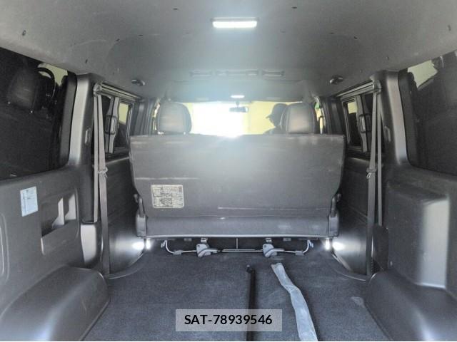 Toyota HIACE VAN 2018-10 8872819-2