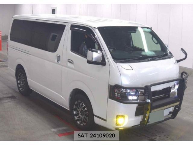 Toyota HIACE VAN 2021-04 8872830-0