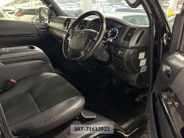 Toyota HIACE VAN 2021-08 8872832-3