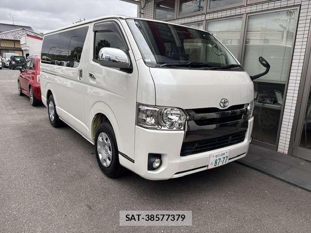 Toyota HIACE VAN 2018-04 8873008-0