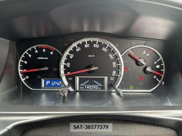 Toyota HIACE VAN 2018-04 8873008-17