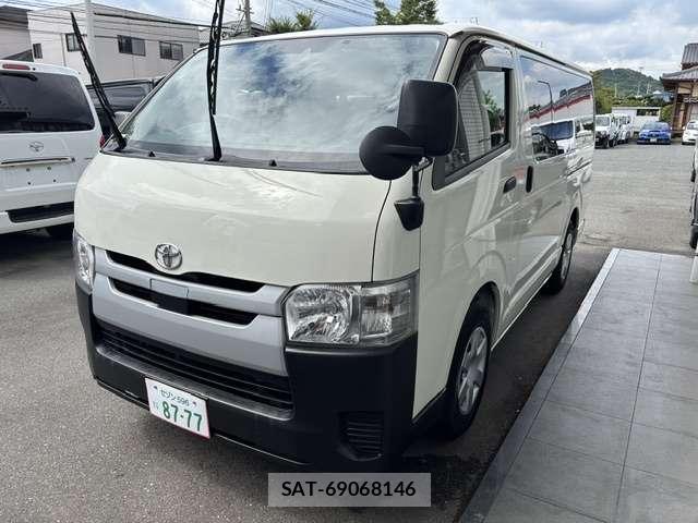 Toyota HIACE VAN 2019-02 8873009-1