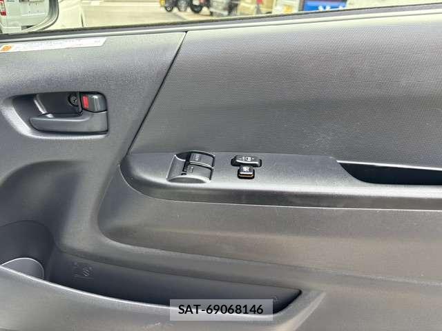Toyota HIACE VAN 2019-02 8873009-13