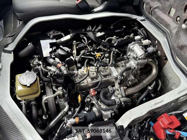 Toyota HIACE VAN 2019-02 8873009-19