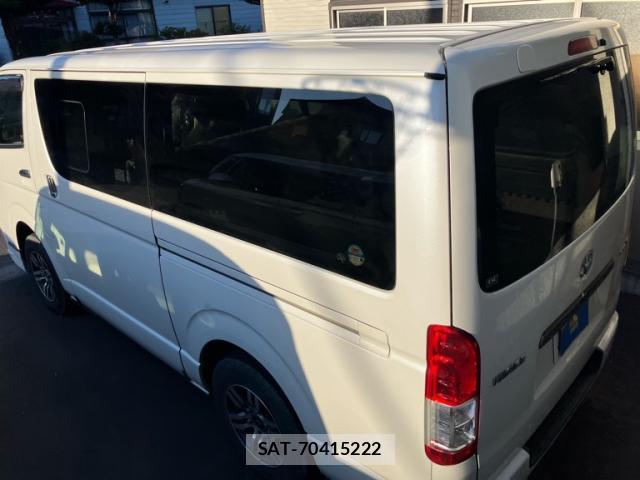 Toyota HIACE VAN 2021-04 8873431-13