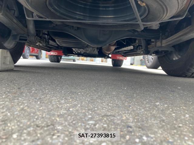 Toyota HIACE VAN 2023-07 8873476-11