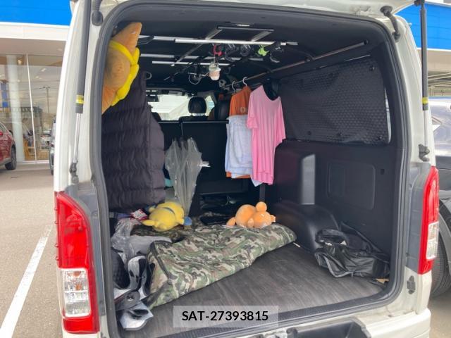 Toyota HIACE VAN 2023-07 8873476-15