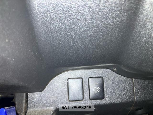 Toyota HIACE VAN 2015-10 8873548-19