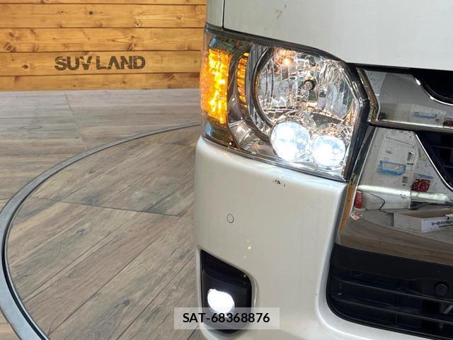 Toyota HIACE VAN 2024-01 8873723-11