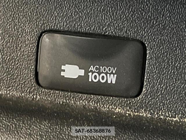 Toyota HIACE VAN 2024-01 8873723-5