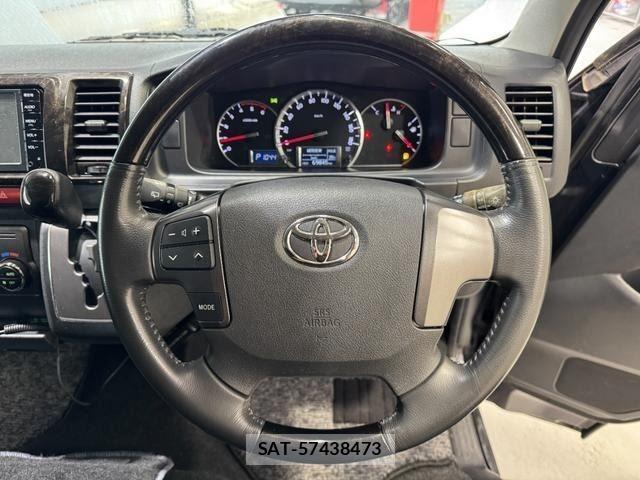 Toyota HIACE VAN 2016-07 8873760-12