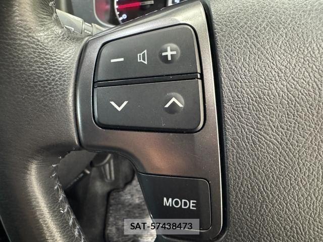 Toyota HIACE VAN 2016-07 8873760-13