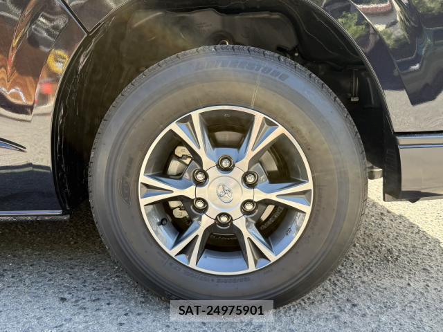 Toyota HIACE VAN 2019-12 8874058-18