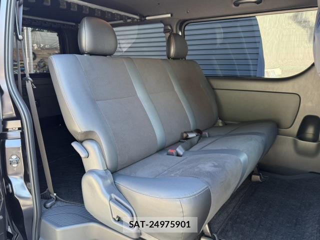Toyota HIACE VAN 2019-12 8874058-5