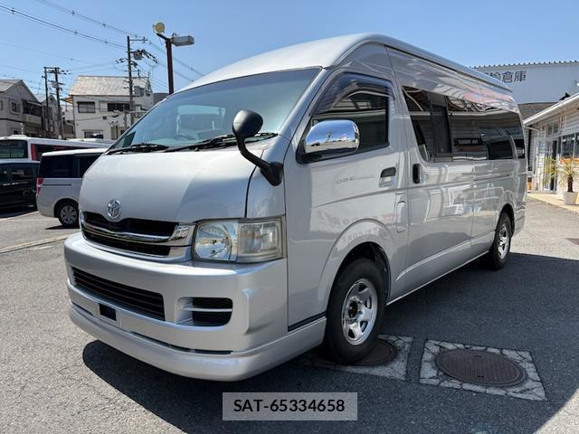 Toyota HIACE VAN 2008-10 8874134-11