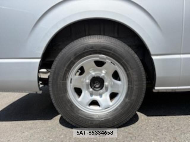 Toyota HIACE VAN 2008-10 8874134-18