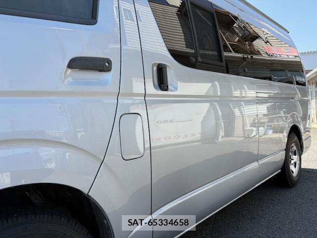 Toyota HIACE VAN 2008-10 8874134-4