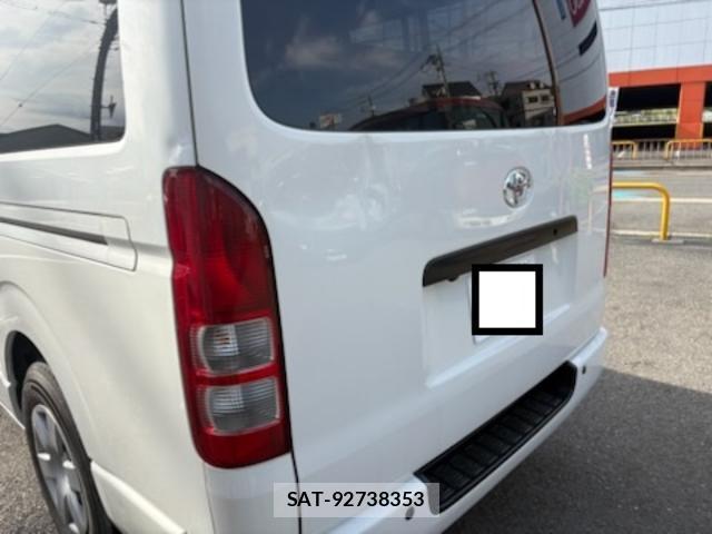 Toyota HIACE VAN 2008-09 8874135-11